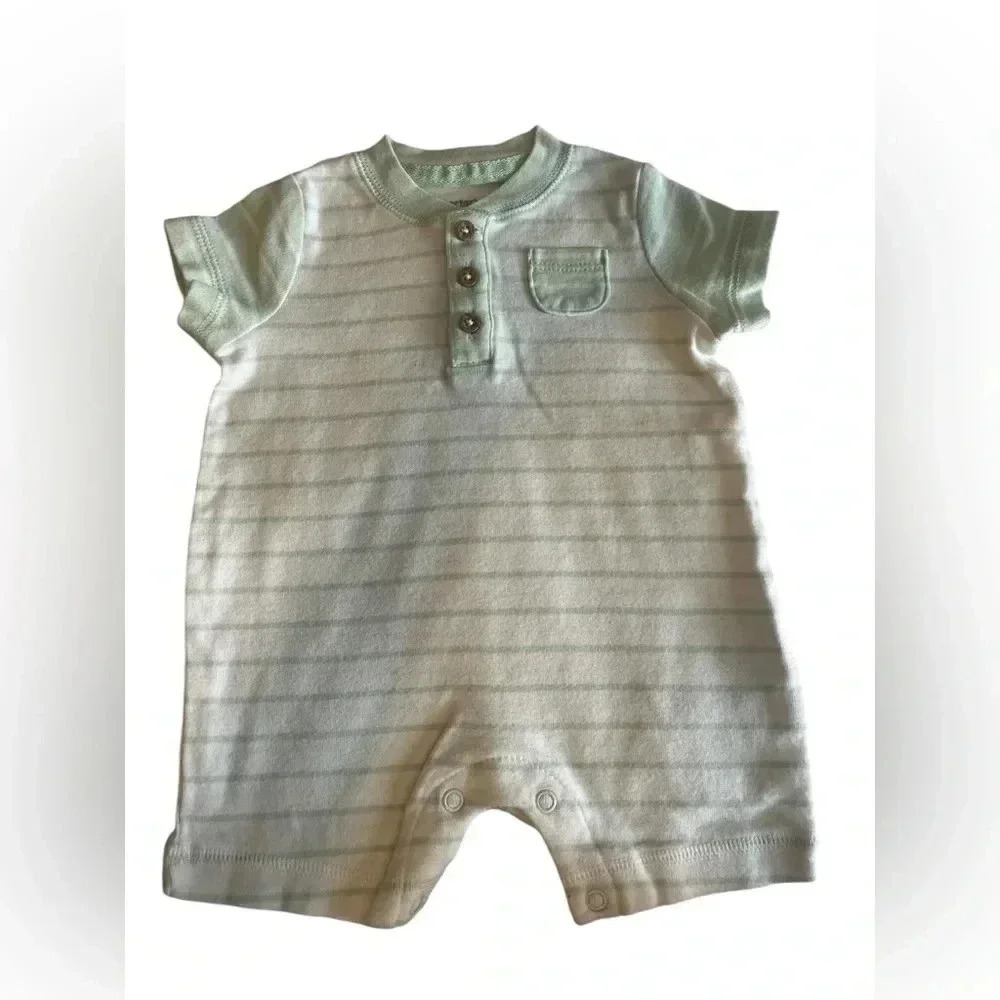 Carter’s Onesie- Size 3 months